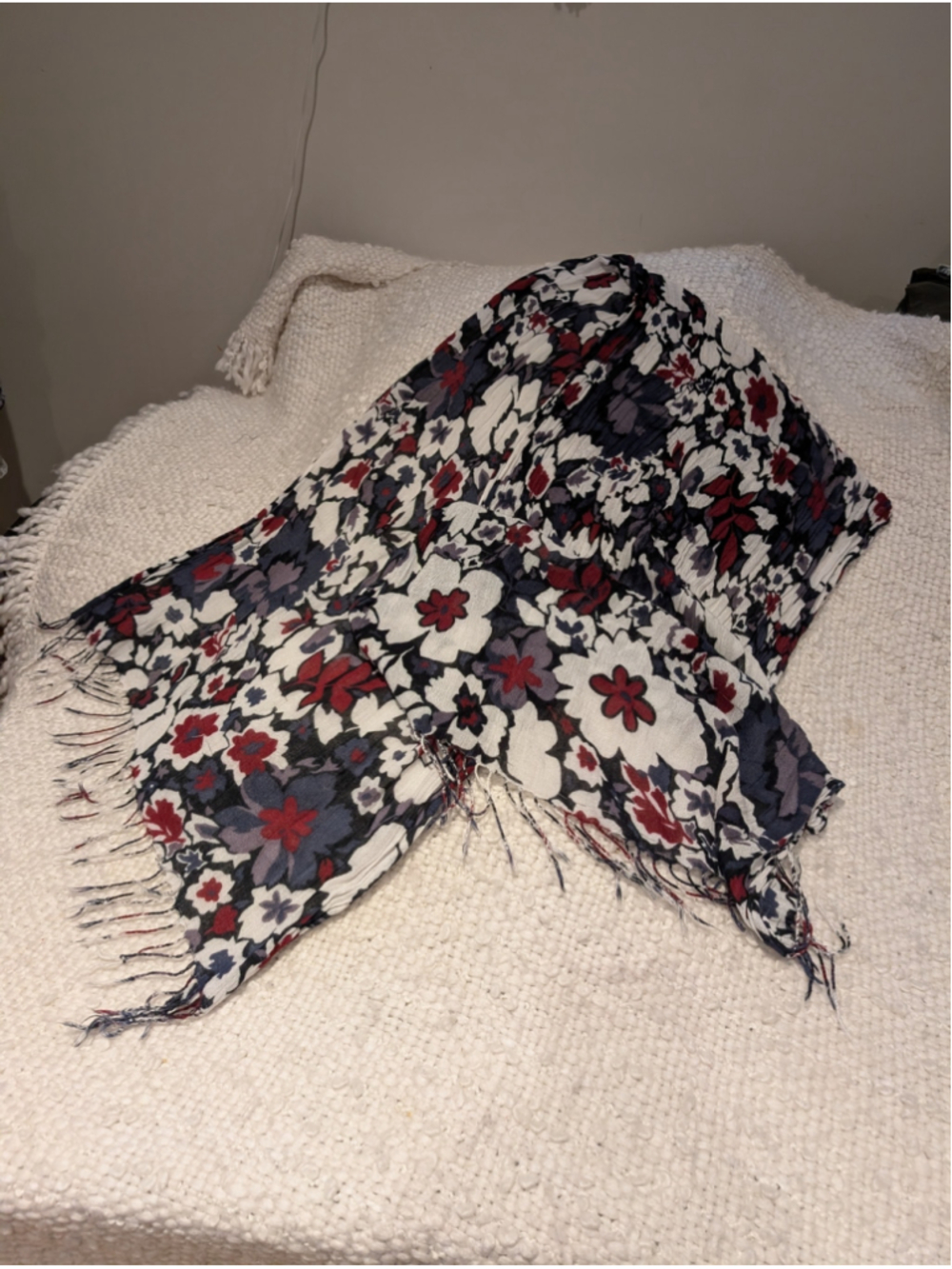 Women's Unbranded Floral Scarf One Size White Red Blue